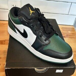 Air Jordan 1 Low GS 'Green Toe'